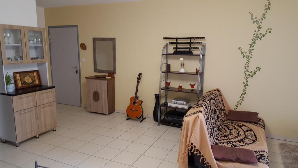 Agreable T3 A Sainte Clotilde Apartman Kültér fotó